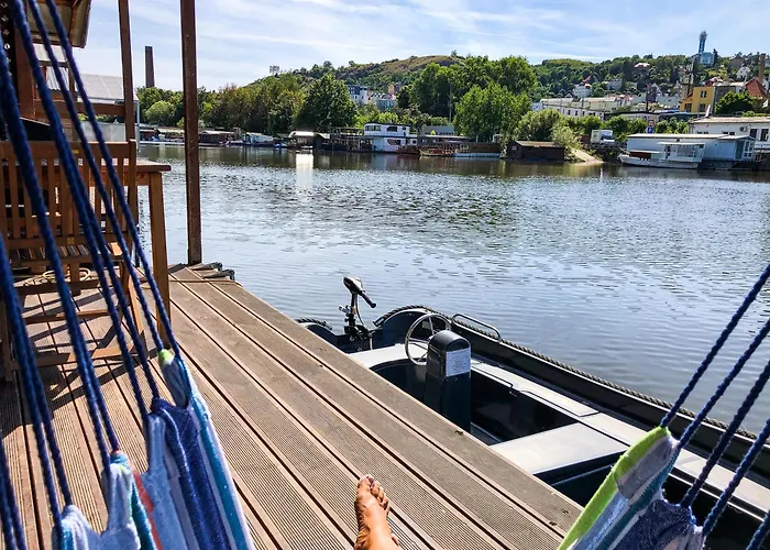 Tekne Houseboat Benjamin - Houseboats Benjamin & Franklin